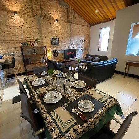 Casa De Tijolos Com Churrasqueira Vila Fechada São Paulo Eksteriør bilde